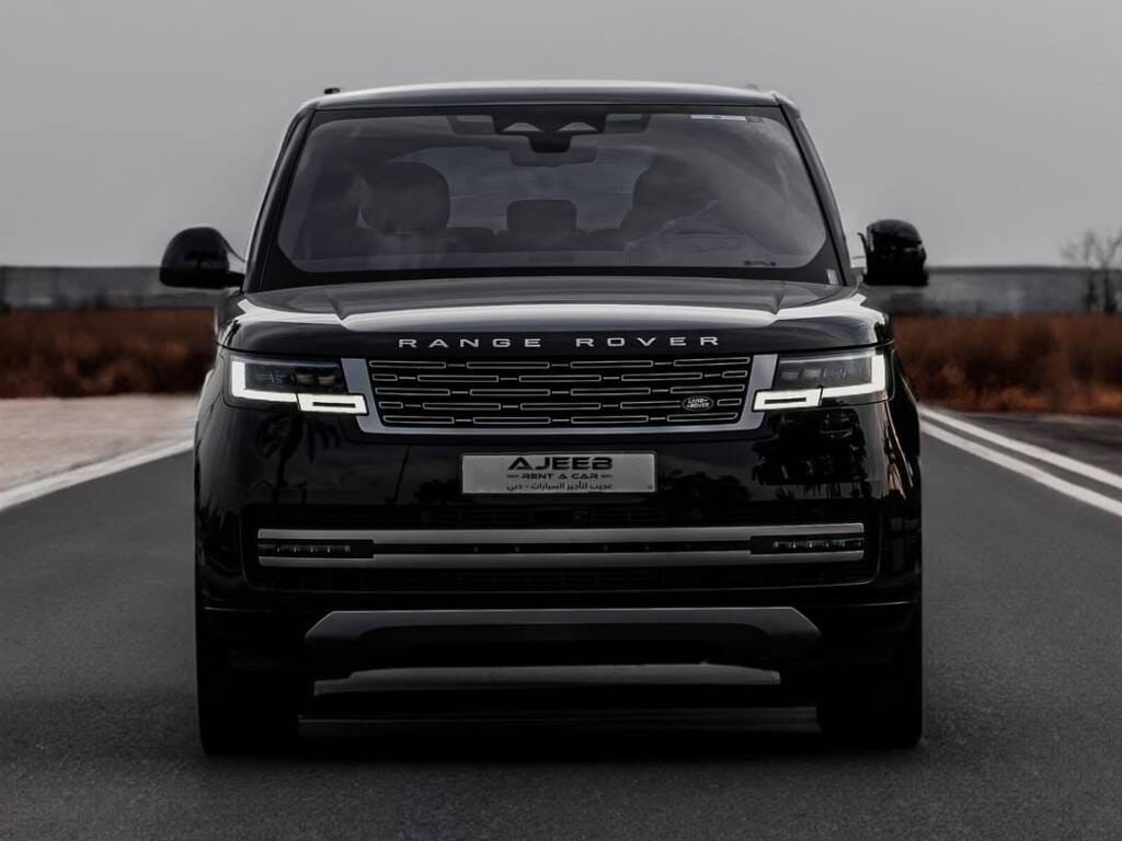 Rent Range Rover Vogue in Dubai