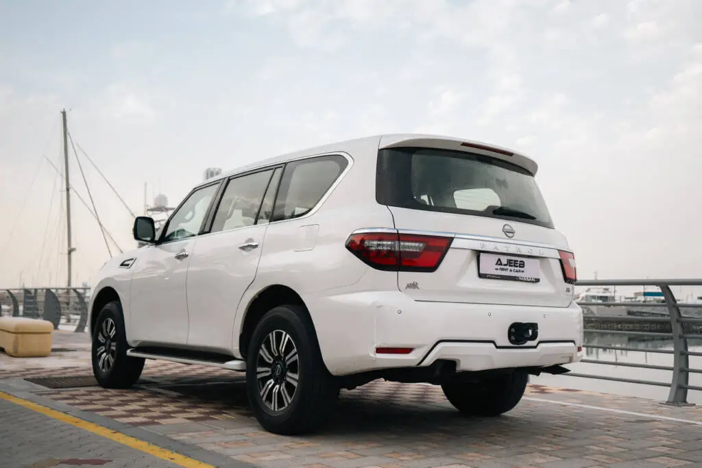 Rent a car in Dubai ,Family car rental in Dubai with spacious SUV and 7-seater options from Ajeeb Cars UAE