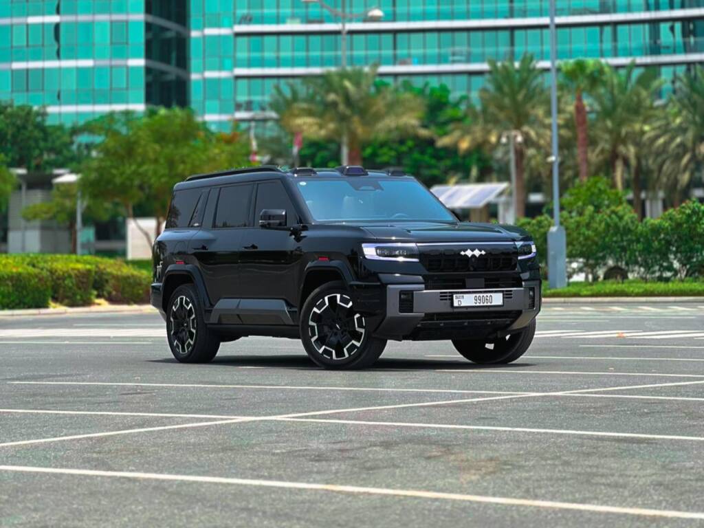 Rent Leopard 8 in Dubai.