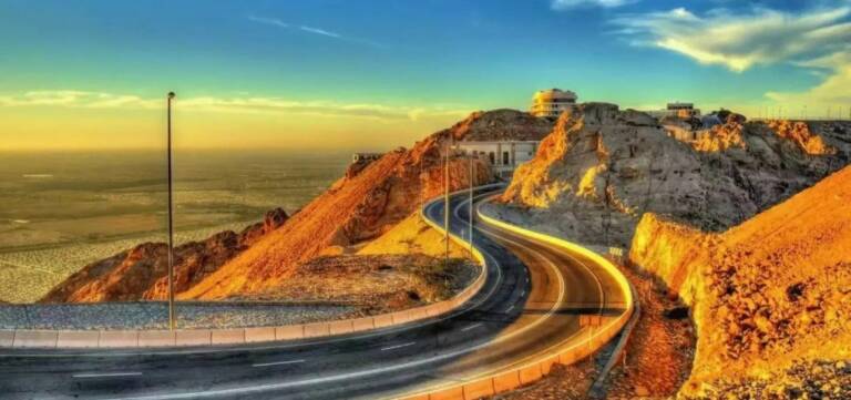 best driving roads UAE